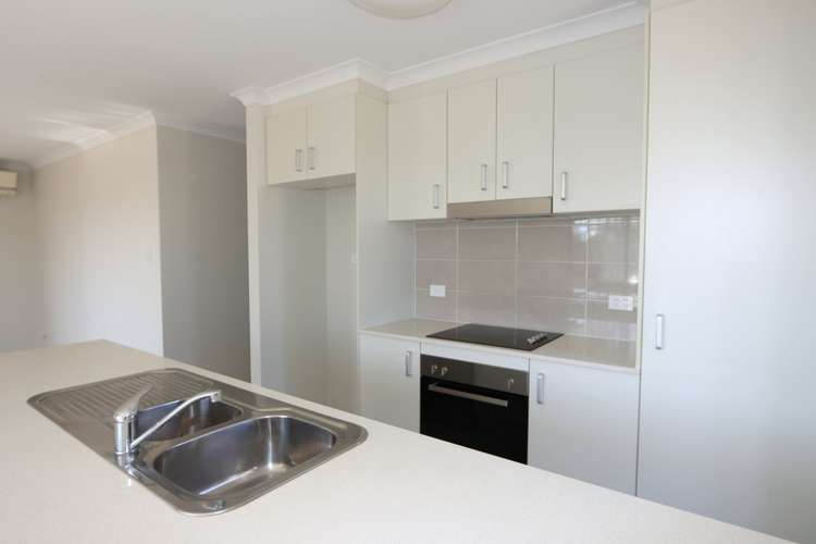 Third view of Homely house listing, 10 Onyx Street, Emerald QLD 4720