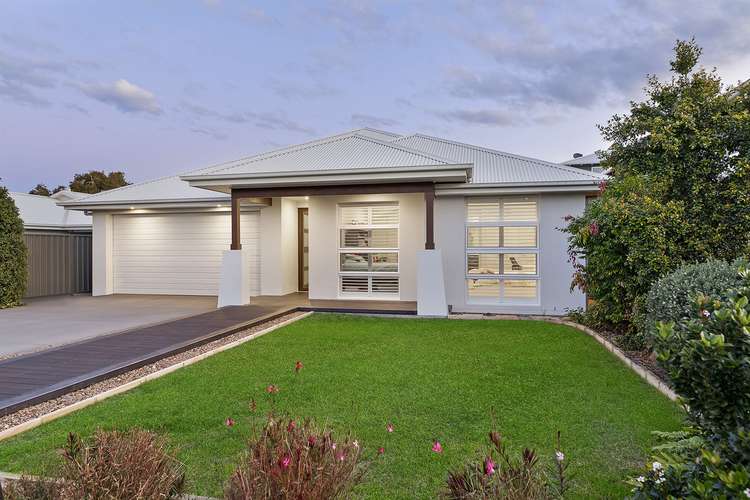 Main view of Homely house listing, 3 Moorah Avenue, Blue Bay NSW 2261