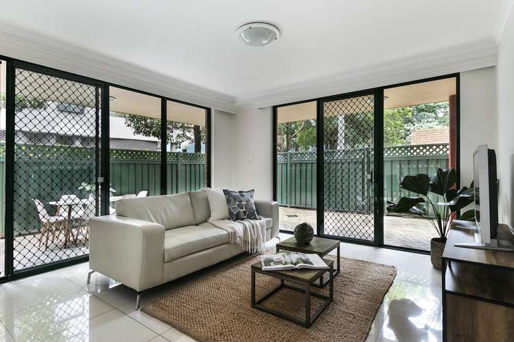 Second view of Homely unit listing, 2/2-26 Wattle Cr, Pyrmont NSW 2009