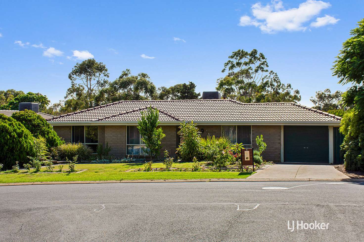 Main view of Homely house listing, 5 Nilpena Court, Craigmore SA 5114