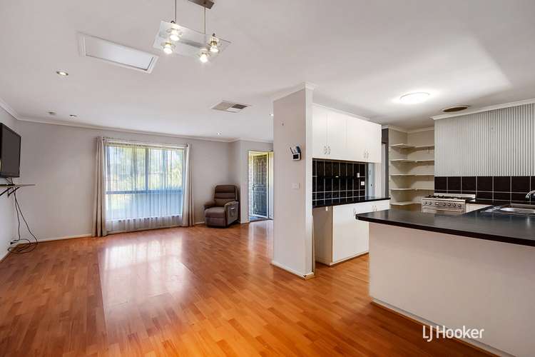 Sixth view of Homely house listing, 5 Nilpena Court, Craigmore SA 5114