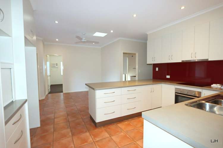 Seventh view of Homely house listing, 25 Cardinal Drive, Emerald QLD 4720