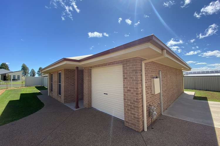 72 Champagne Dr, Dubbo NSW 2830