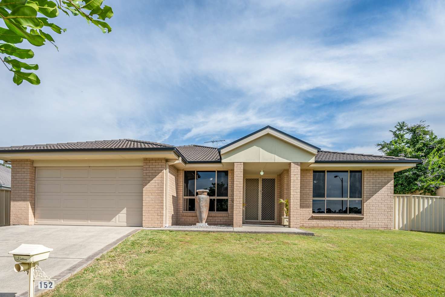 Main view of Homely house listing, 152 Aberglasslyn Road, Rutherford NSW 2320