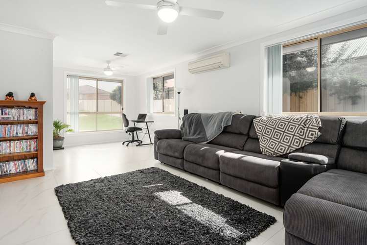 Second view of Homely house listing, 152 Aberglasslyn Road, Rutherford NSW 2320