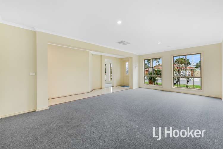 Second view of Homely house listing, 7 Odowd Place, Lynbrook VIC 3975