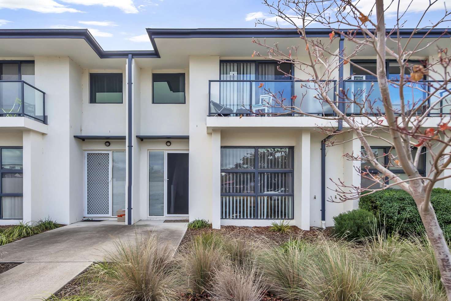 Main view of Homely townhouse listing, 19/10 Helpmann Street, Bonython ACT 2905