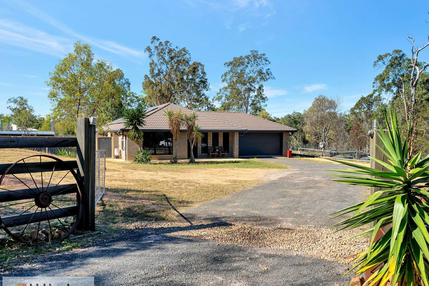 Main view of Homely acreageSemiRural listing, 20 Essex Court, Mount Hallen QLD 4312