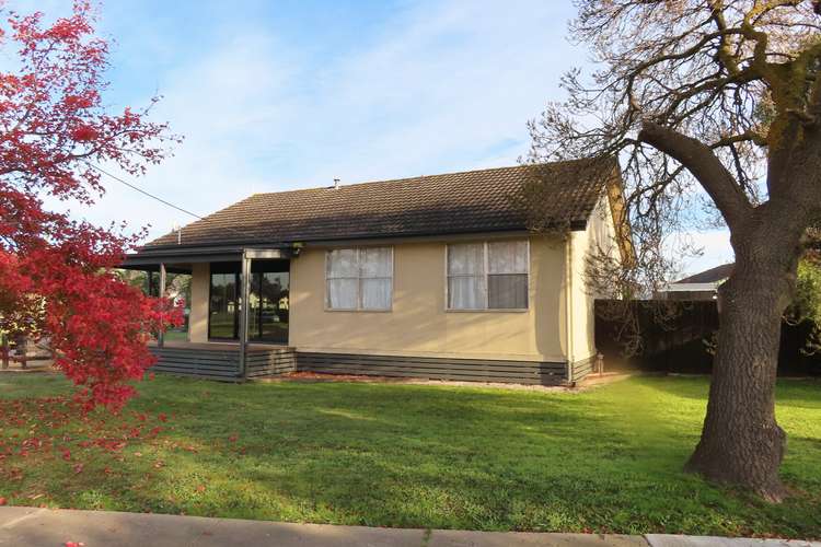 Main view of Homely house listing, 18 Dawson Street, Rosedale VIC 3847