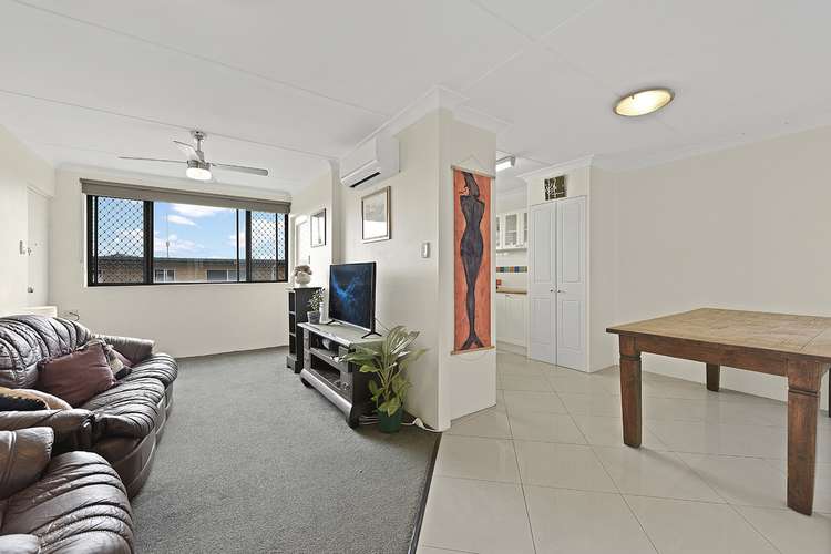 Main view of Homely apartment listing, 4/72 Kitchener Street, Coorparoo QLD 4151