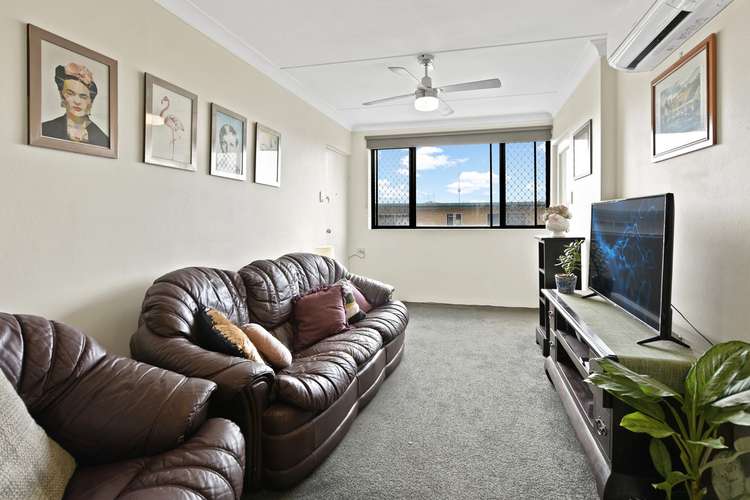 Third view of Homely apartment listing, 4/72 Kitchener Street, Coorparoo QLD 4151