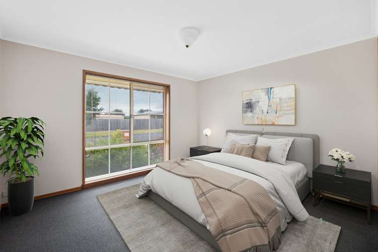 Fourth view of Homely house listing, 2 Brampton Place, St Albans Park VIC 3219