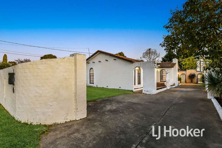 Third view of Homely house listing, 2 Haven Court, Cranbourne VIC 3977