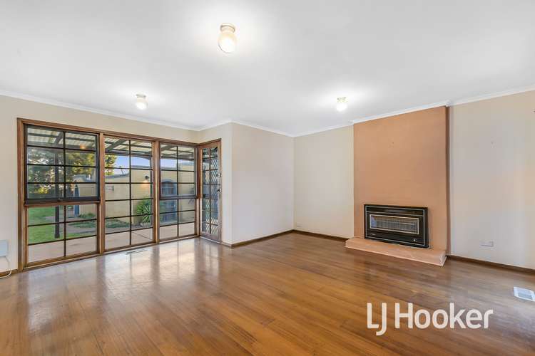 Sixth view of Homely house listing, 2 Haven Court, Cranbourne VIC 3977