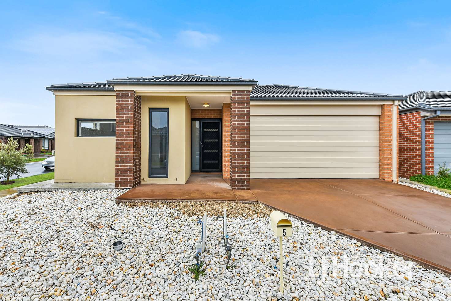 Main view of Homely house listing, 5 Tania Way, Officer VIC 3809