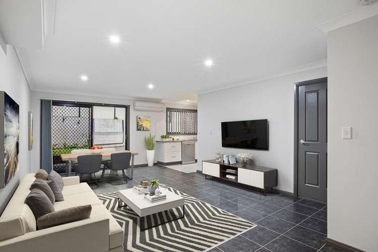 Second view of Homely unit listing, 3/4 Heron Close, Watanobbi NSW 2259