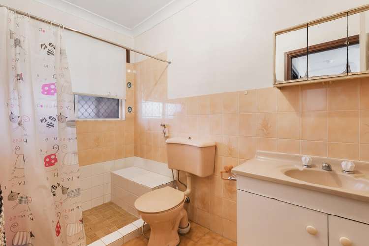 Sixth view of Homely house listing, 33 & 33A Barton Street, Smithfield NSW 2164