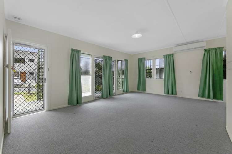 Fourth view of Homely house listing, 10 Stoke Lane, Labrador QLD 4215