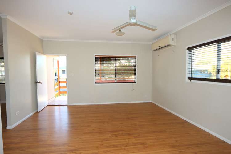 Fourth view of Homely house listing, 1 Eric Court, Emerald QLD 4720