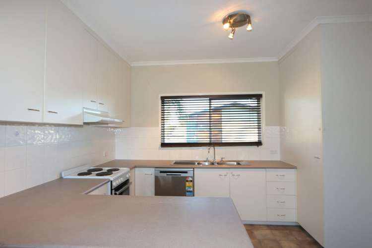 Sixth view of Homely house listing, 1 Eric Court, Emerald QLD 4720