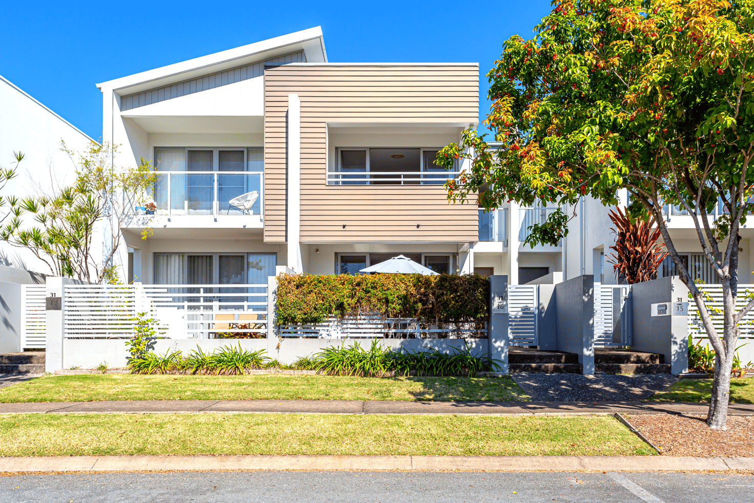 Main view of Homely townhouse listing, 16/31 Port Peyra Crescent, Varsity Lakes QLD 4227