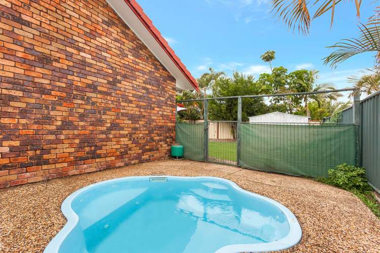 Fourth view of Homely house listing, 15 Rangeview Court, Burleigh Waters QLD 4220