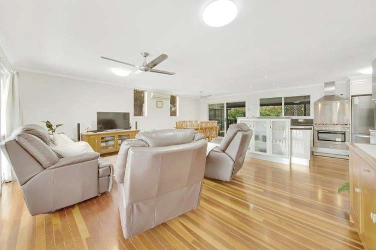 Sixth view of Homely house listing, 8 SHARA COURT, Boyne Island QLD 4680