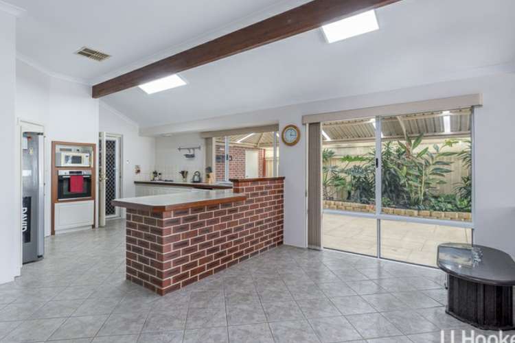 Sixth view of Homely house listing, 6 Venturer Court, Thornlie WA 6108