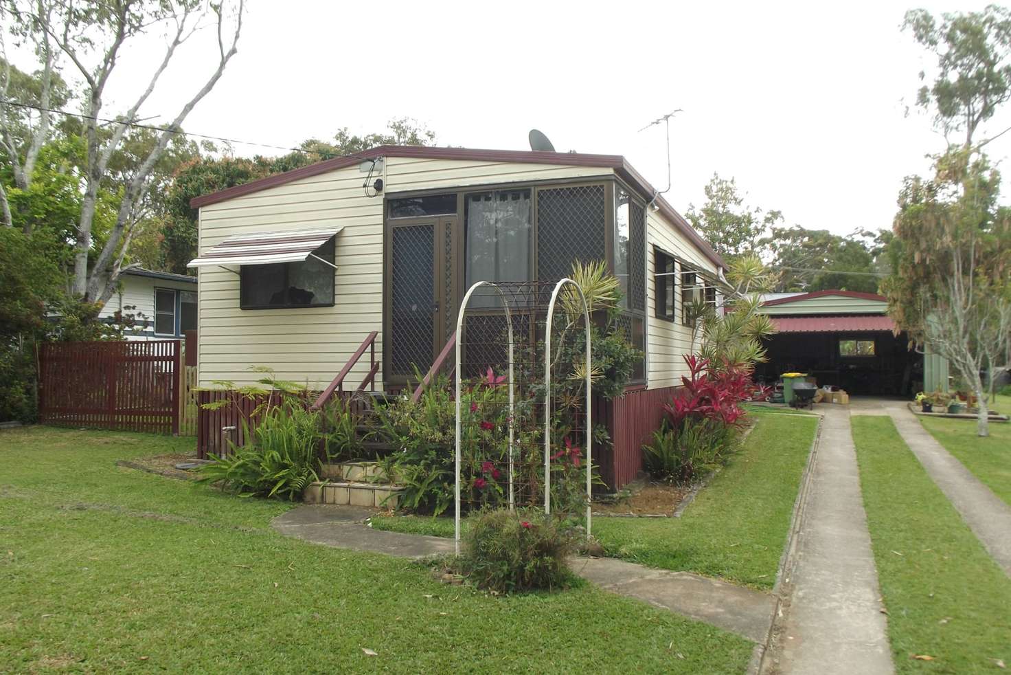 Main view of Homely house listing, 19 Florence Street, Macleay Island QLD 4184