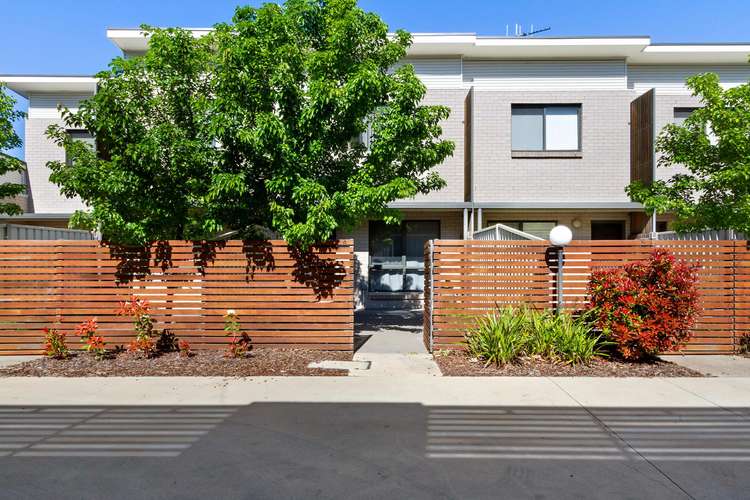 Main view of Homely townhouse listing, 4/86 Mawson Drive, Mawson ACT 2607