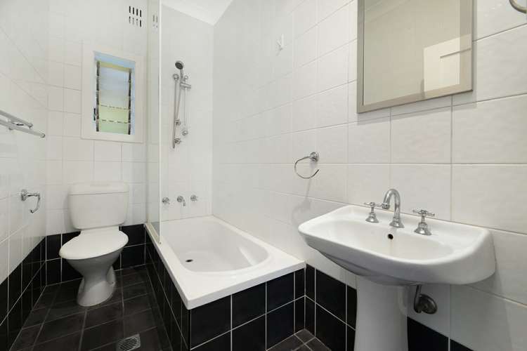 Fourth view of Homely unit listing, 2/2 Duff Street, Turramurra NSW 2074