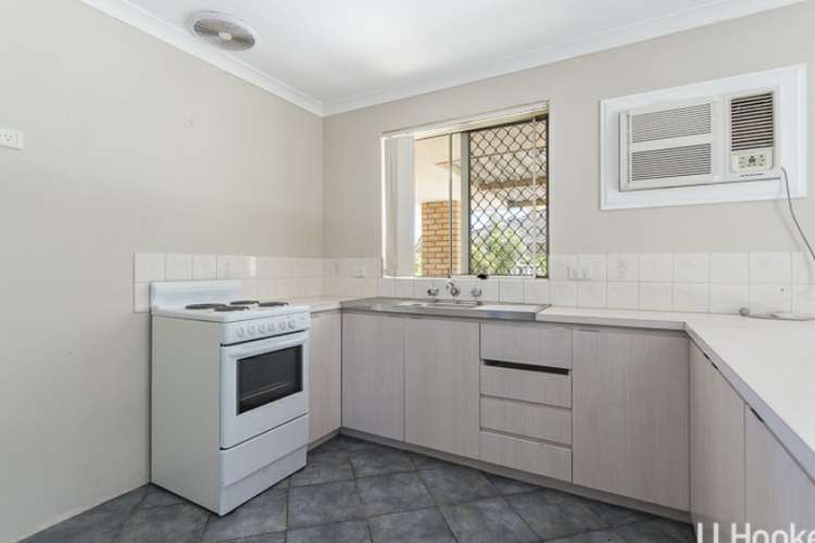 Fourth view of Homely house listing, 31 Parakeela Grove, Maddington WA 6109