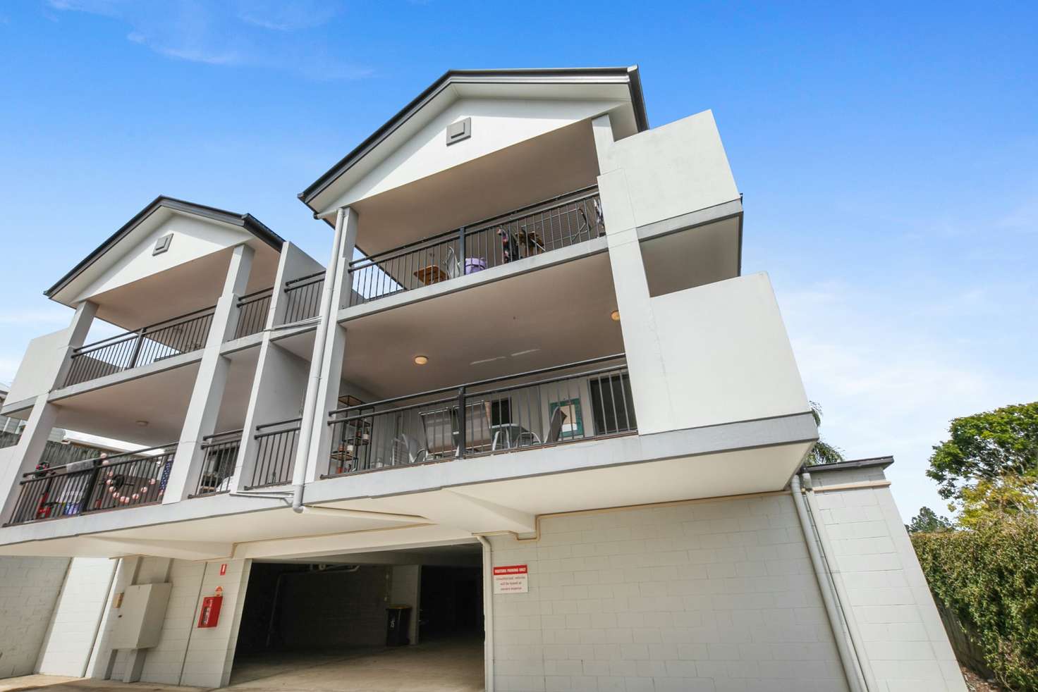 Main view of Homely unit listing, 15/14 Taunton Street, Annerley QLD 4103
