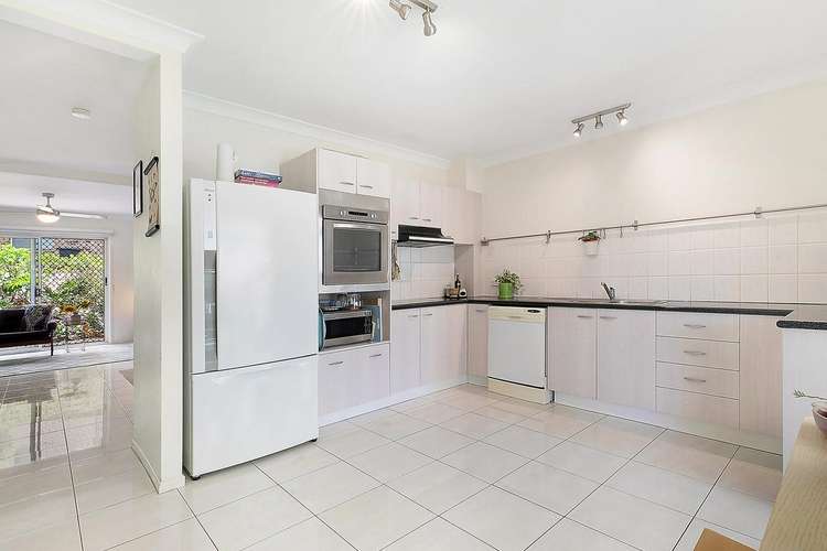 Fourth view of Homely townhouse listing, 18/112 Foxton Street, Seven Hills QLD 4170