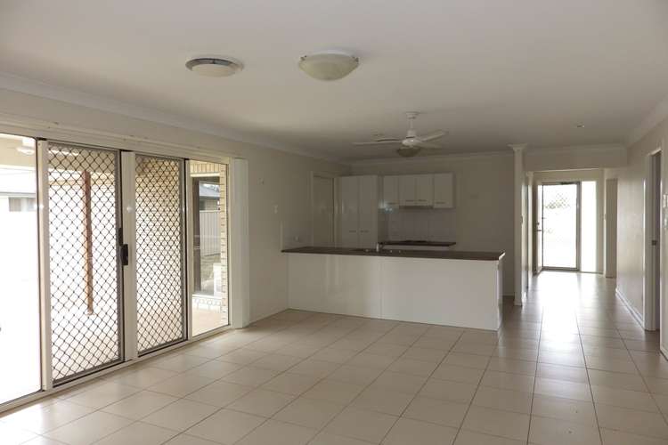 Fourth view of Homely house listing, 15 Ivy Street, Roma QLD 4455