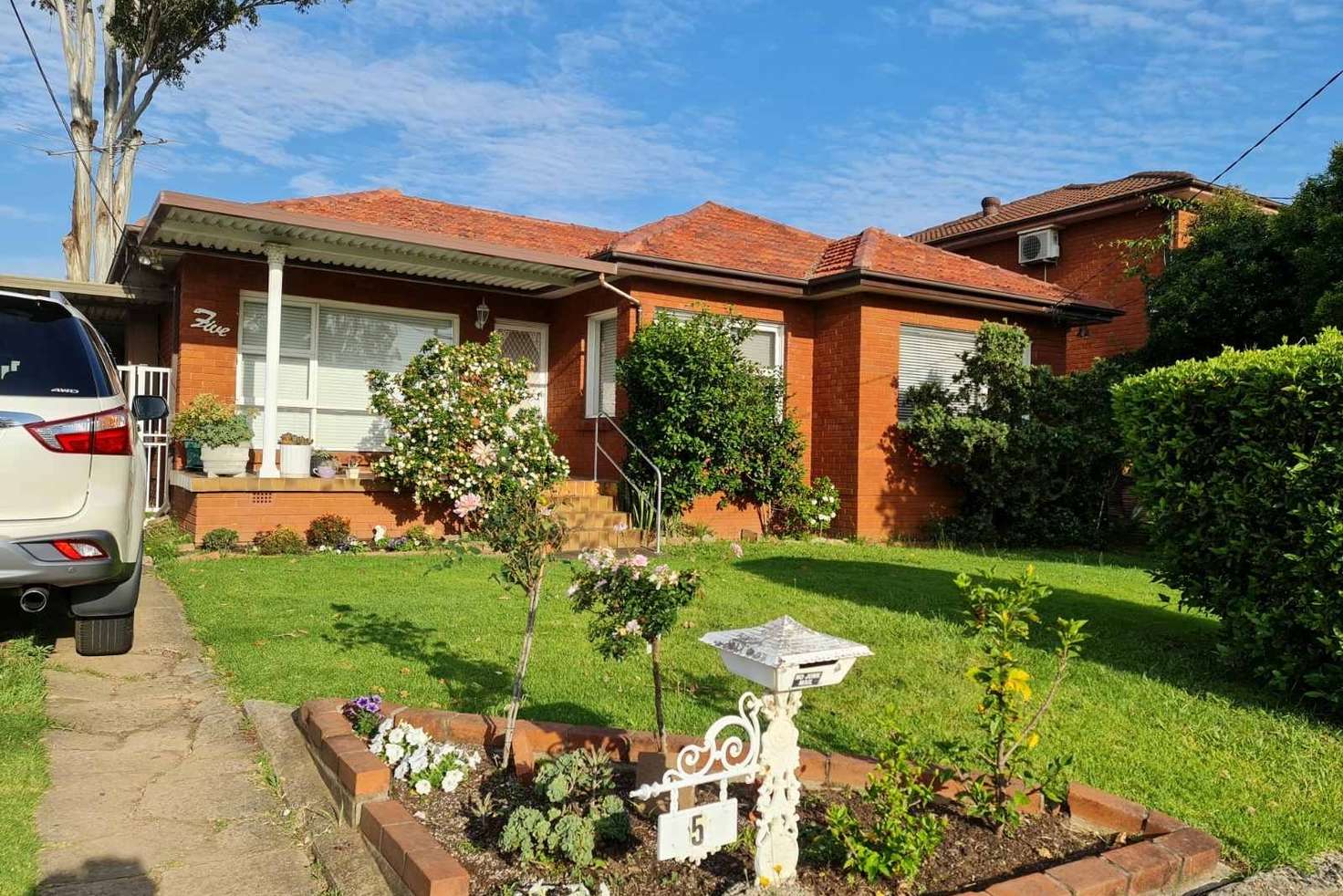 Main view of Homely house listing, 5 Deller Avenue, Cabramatta West NSW 2166