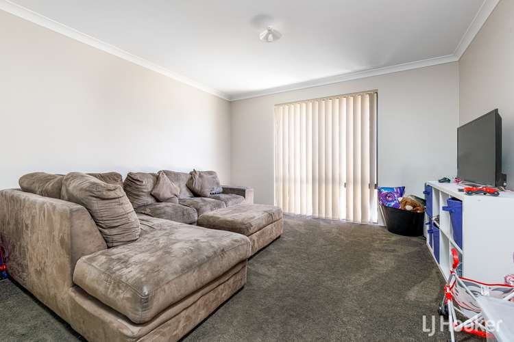 Sixth view of Homely house listing, 18 Carlingford Court, Australind WA 6233