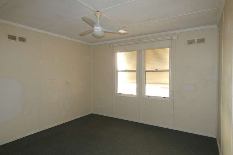 Fifth view of Homely house listing, 275 Knox Street, Broken Hill NSW 2880