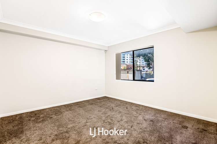 Fifth view of Homely apartment listing, 3/25 Portico Parade, Toongabbie NSW 2146