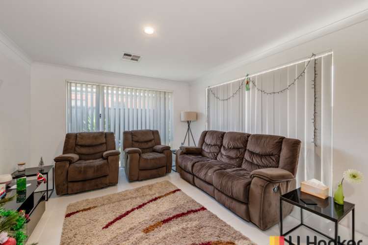 Fifth view of Homely house listing, 11 Bundjalung Rise, Yanchep WA 6035