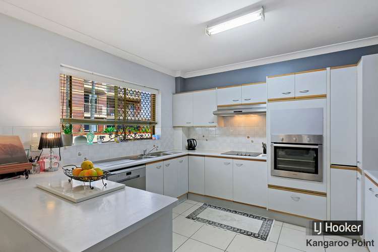 Fourth view of Homely unit listing, 4/99 Thorn Street, Kangaroo Point QLD 4169