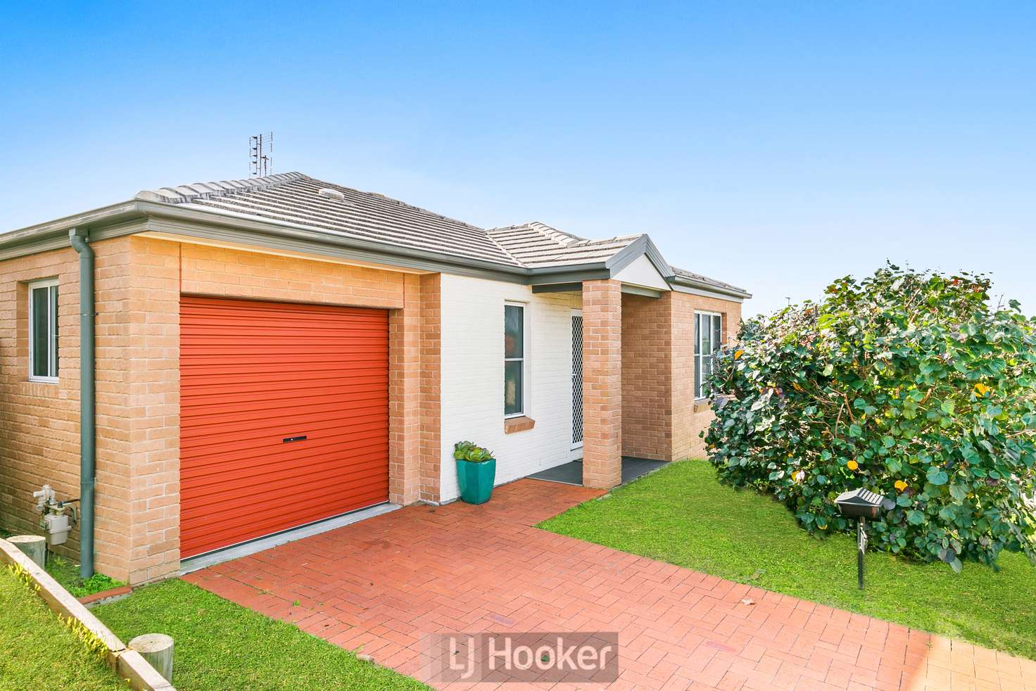 Main view of Homely house listing, 35 Harmony Crescent, Mount Hutton NSW 2290