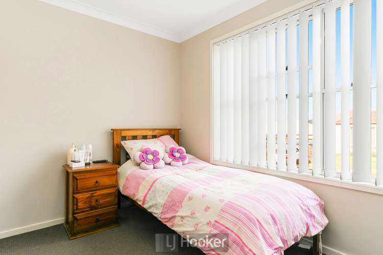 Sixth view of Homely house listing, 35 Harmony Crescent, Mount Hutton NSW 2290