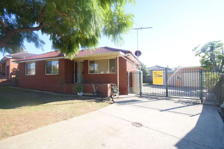 Main view of Homely house listing, 6 Selwyn Place, Fairfield West NSW 2165