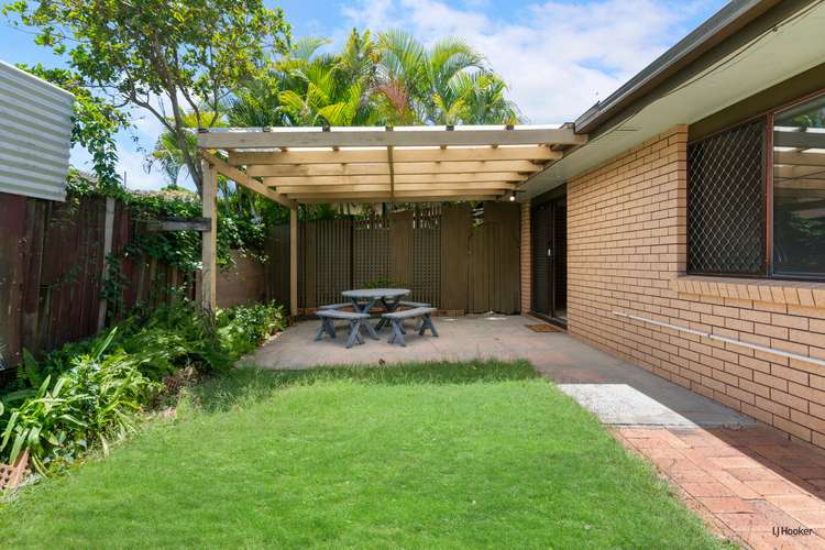 Second view of Homely semiDetached listing, 2/18 Brooke Avenue, Palm Beach QLD 4221