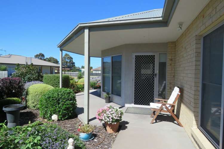 Sixth view of Homely house listing, 2 Eaton Place, Paynesville VIC 3880