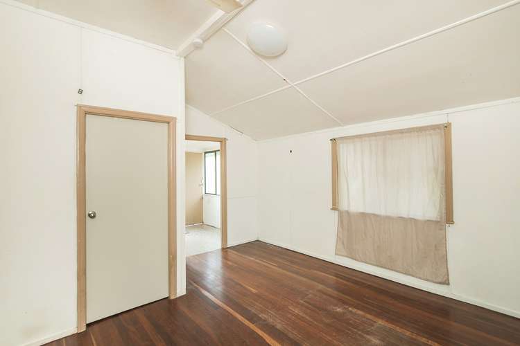 Fifth view of Homely house listing, 10 Lauga Street, Park Avenue QLD 4701