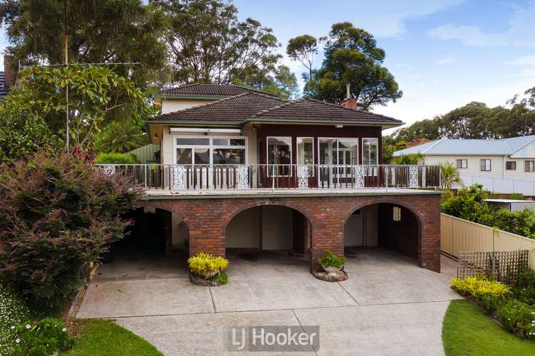 10 Hely Avenue, Fennell Bay NSW 2283