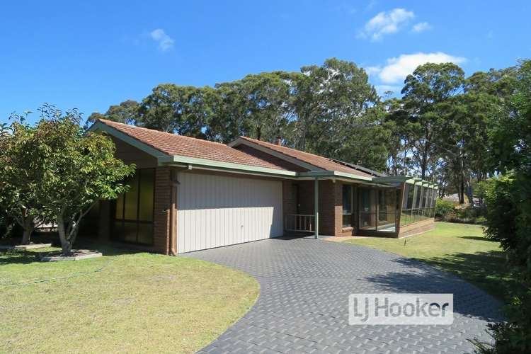 Main view of Homely house listing, 13 Newton Close, Paynesville VIC 3880