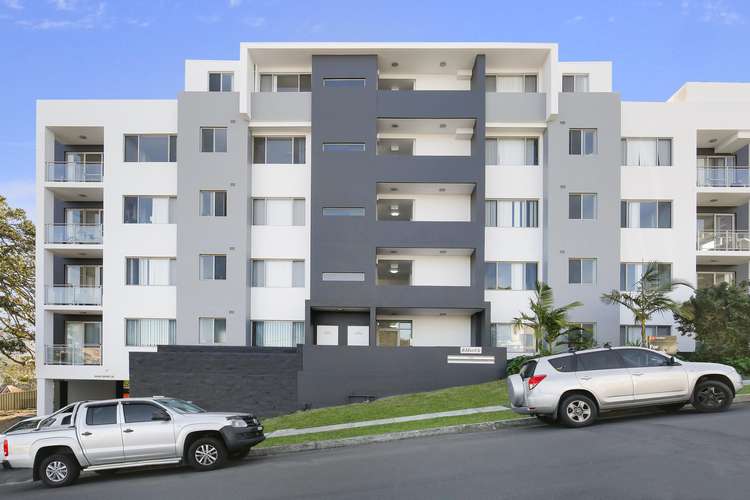 Second view of Homely house listing, 2/18 Edward Street, Wollongong NSW 2500